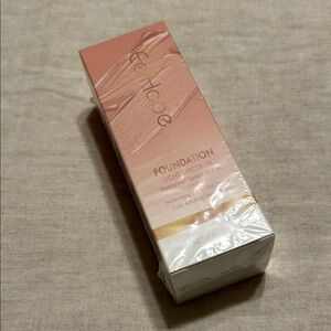 Eel Hope Foundation Light Spectrum Sunscreen Serum